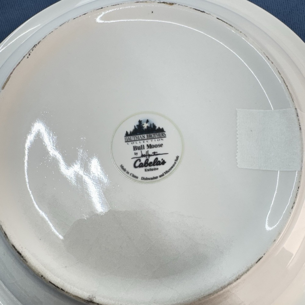 Cabellas Bull Moose 8 " Salad Plate - Picture 2 of 2